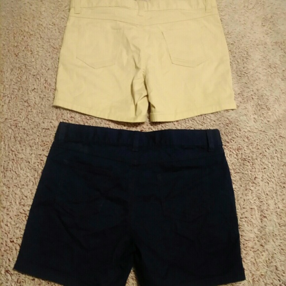 3 pair of shorts - Picture 2 of 6
